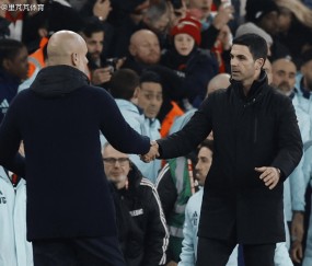 阿森纳丢分士气暴跌：曼城赢球给压力，关键时刻阿尔特塔怎么办