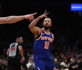 布伦森31分布朗26分 尼克斯大胜凯尔特人